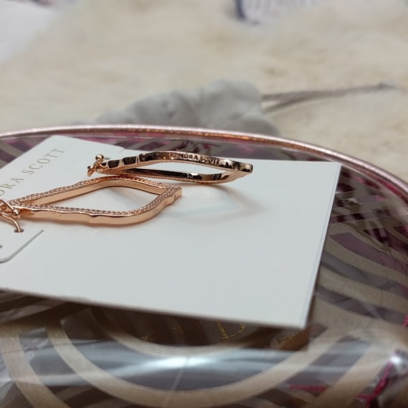 Sophia Drop Earrings In Rose Gold - Picture 3 of 6